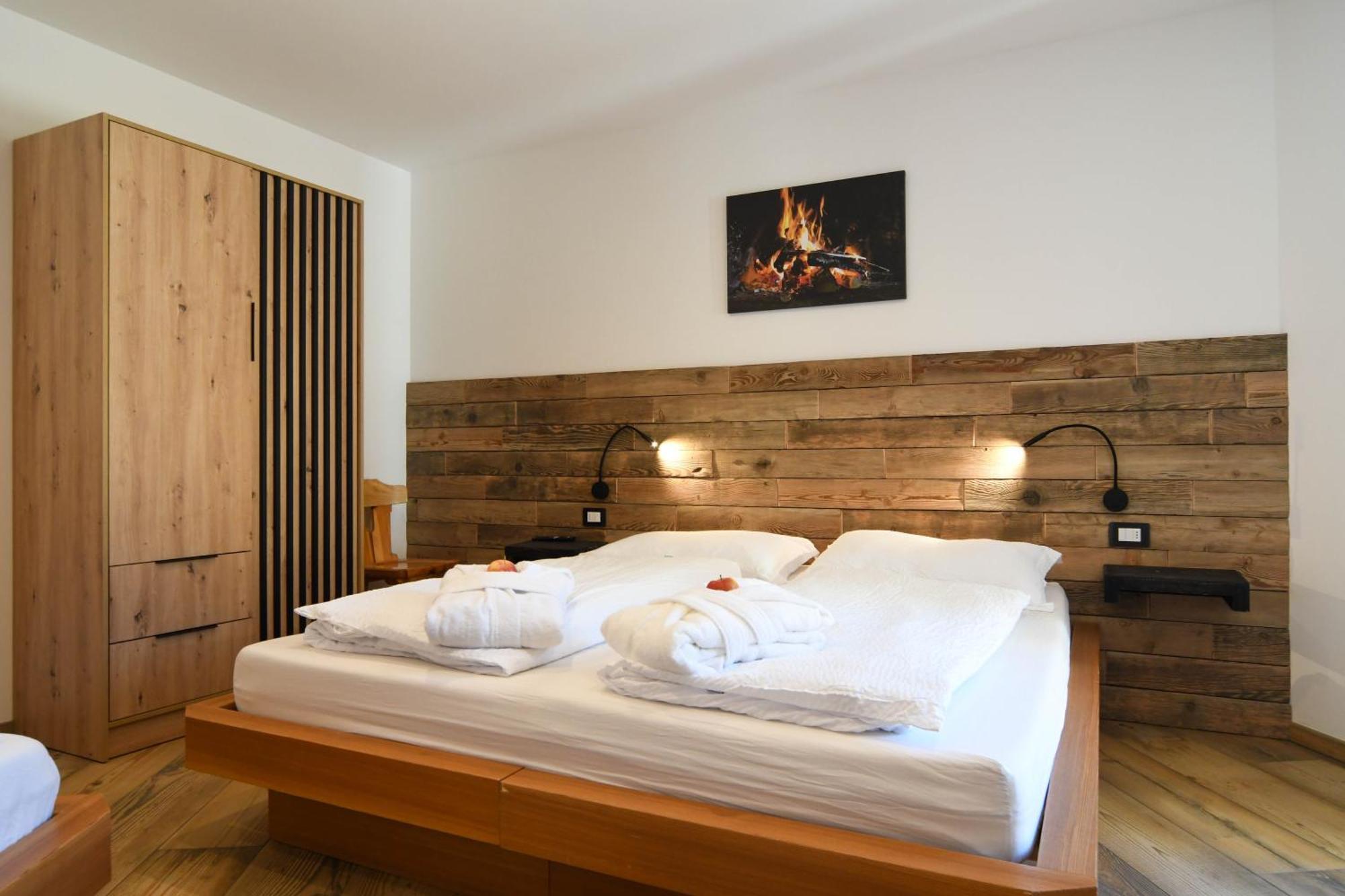 テーゼロ Abete Rosso Bed & Breakfast エクステリア 写真