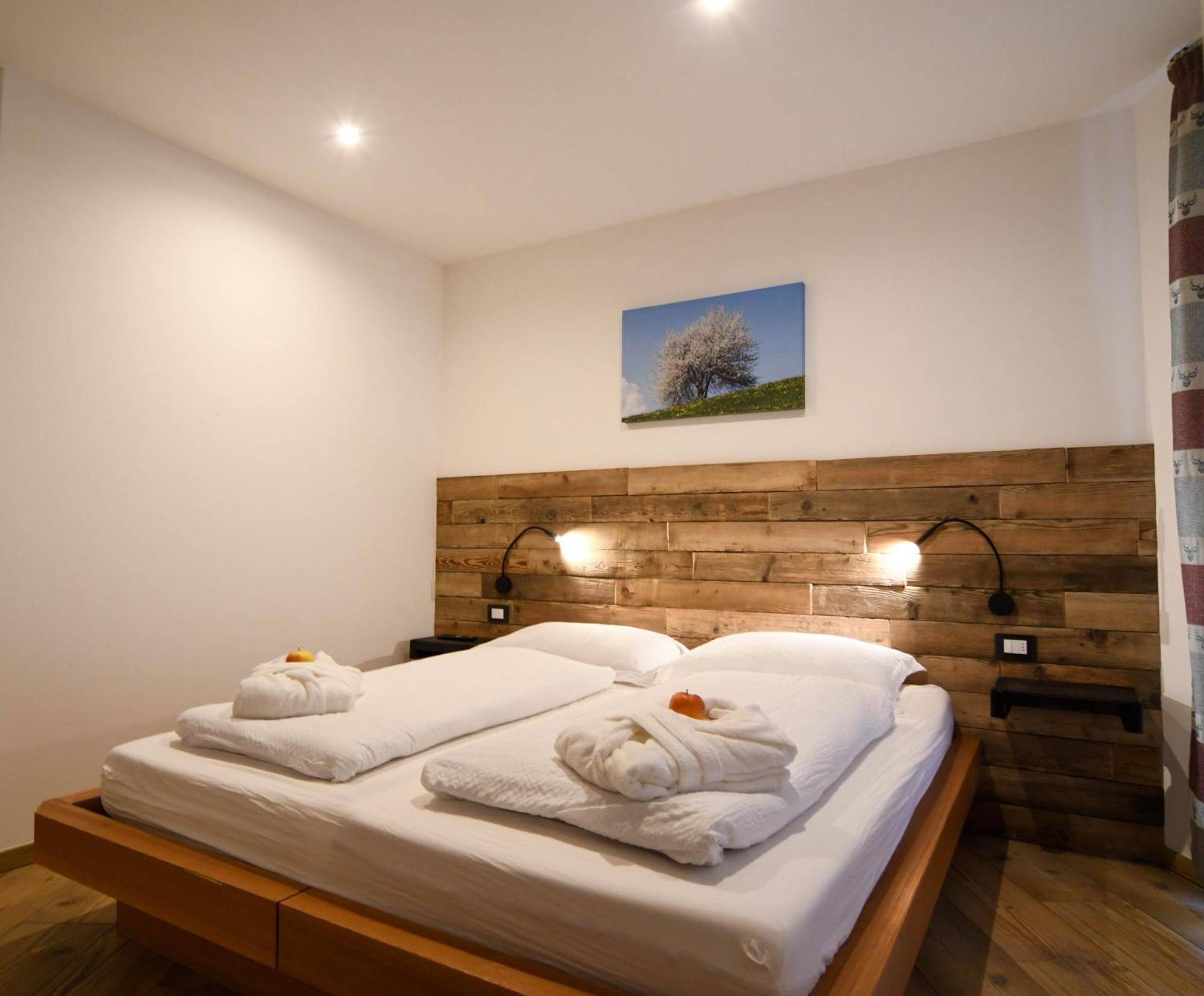 テーゼロ Abete Rosso Bed & Breakfast エクステリア 写真